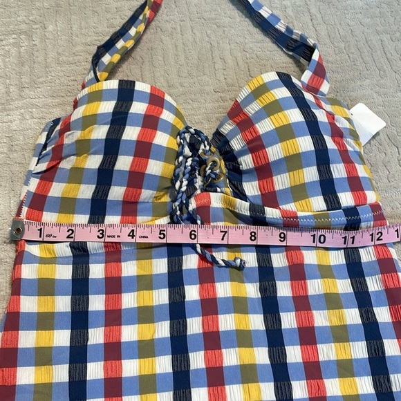 Jessica Simpson Colorful Tankini Bikini Top with a built in bra Size small - Picture 6 of 9